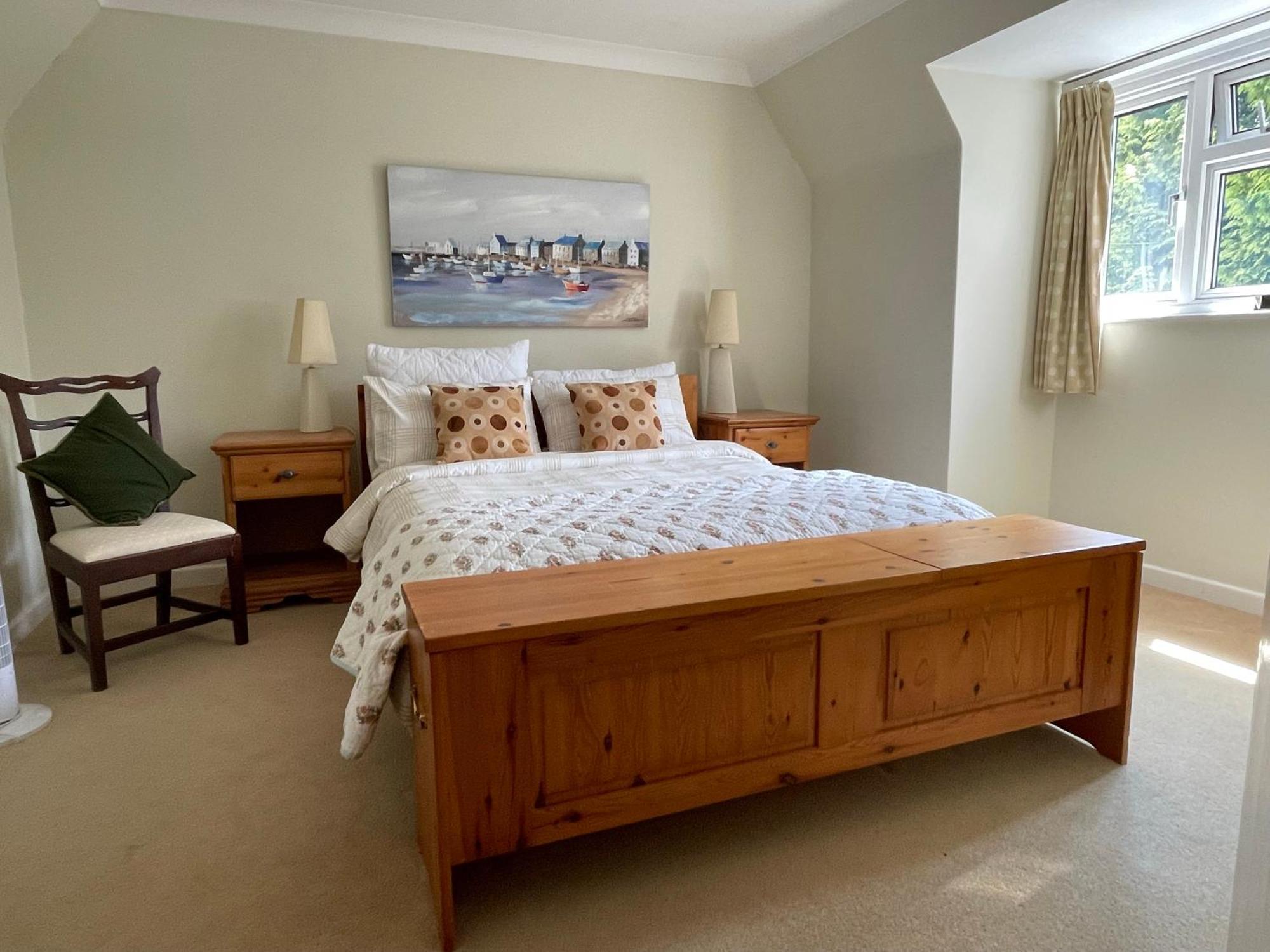 Charming Bournemouth House With Beautiful Spacious Gardens, 5 Min Drive To Beaches, Free Parking For 2-3 Cars Εξωτερικό φωτογραφία